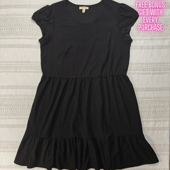 52seven Black Ruffle Hem Dress Comfy Casual Short Sleeve Size L - Picture 1 of 6
